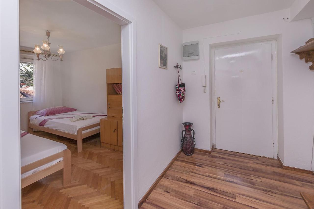 Apartment Nansy أوميس المظهر الخارجي الصورة
