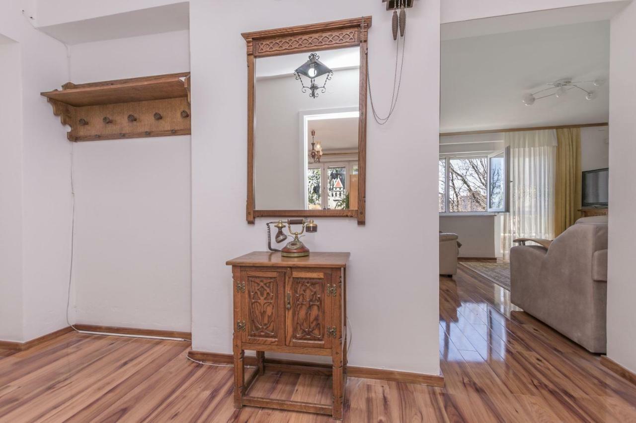 Apartment Nansy أوميس الغرفة الصورة